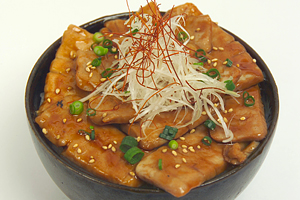 マグロ照り焼き丼
